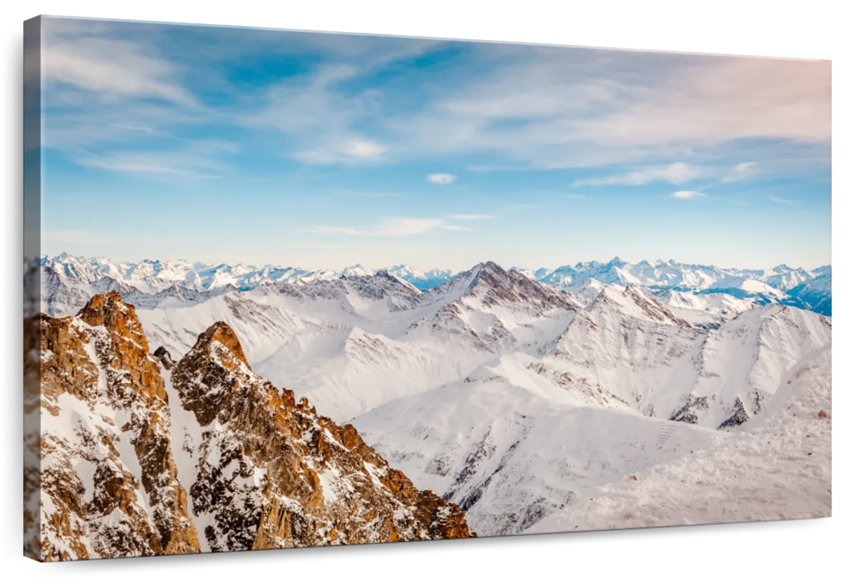Snowy Pointe Helbronner
