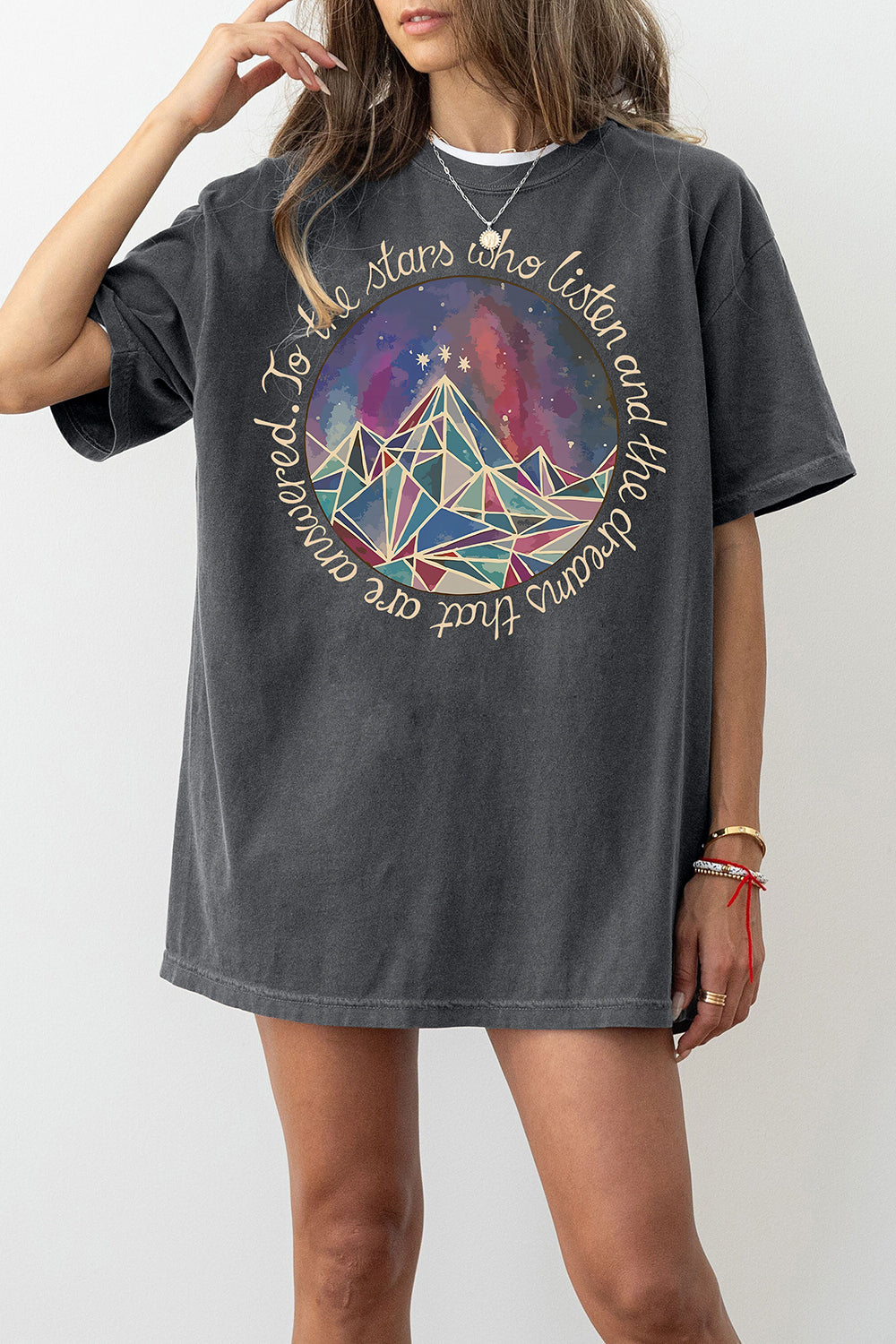 New To The Stars Who Listen And The Dreams That Are Answered Court Of Mist And Fury Tee For Women