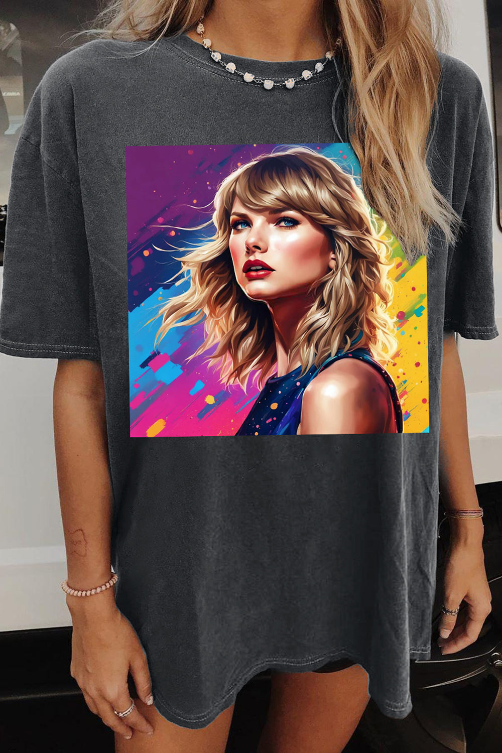 New Taylor Swift Face Art Tee For Women