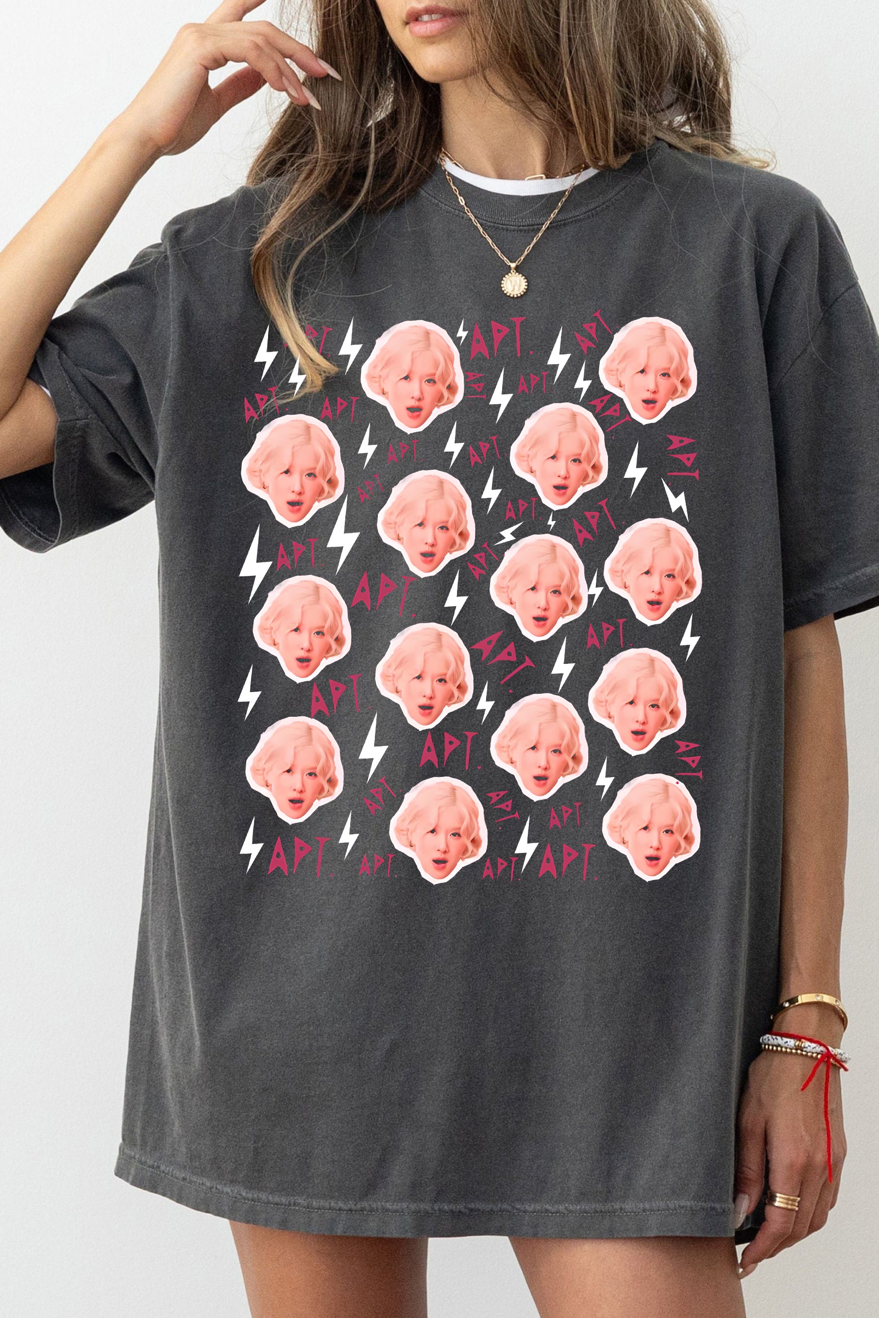 New Rose Rosie Album Apt Tee For Women