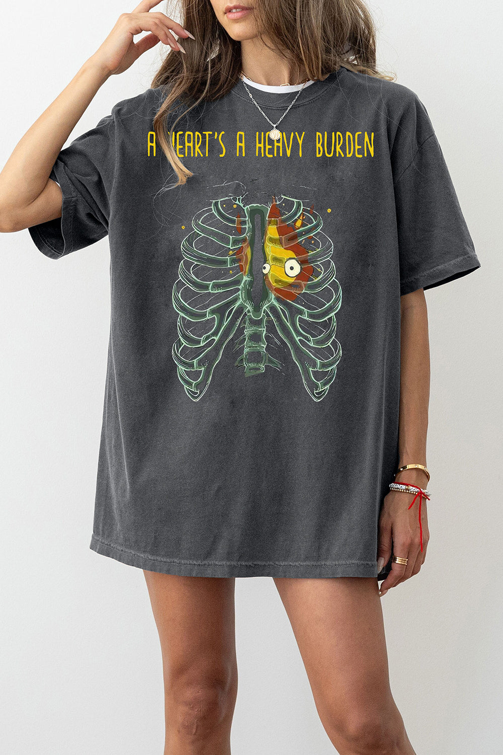 Howls Castle A Heart's A Heavy Burden Tee For Womens