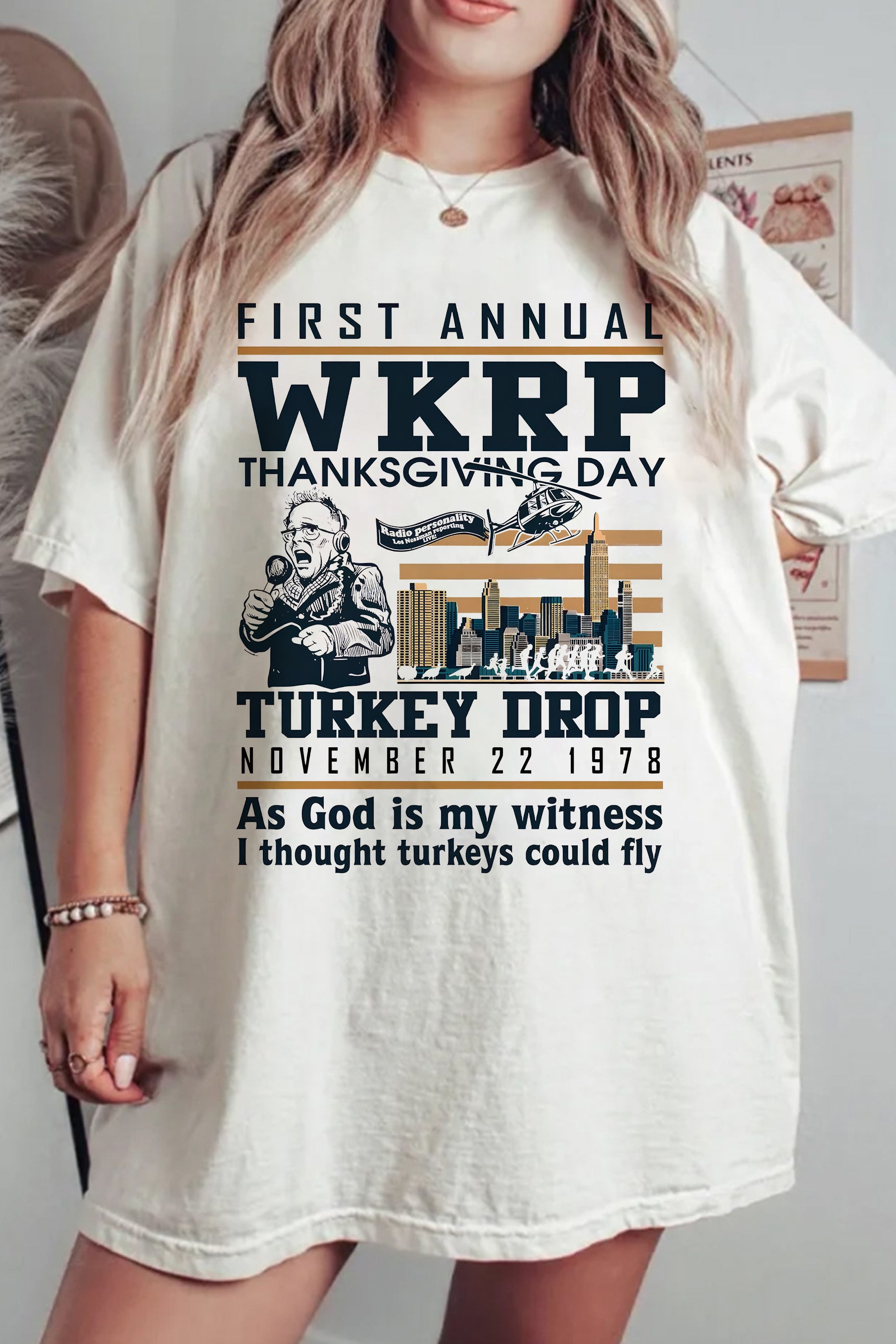 New Funny Thanksgiving WKRP Turkey Drop Tee For Women
