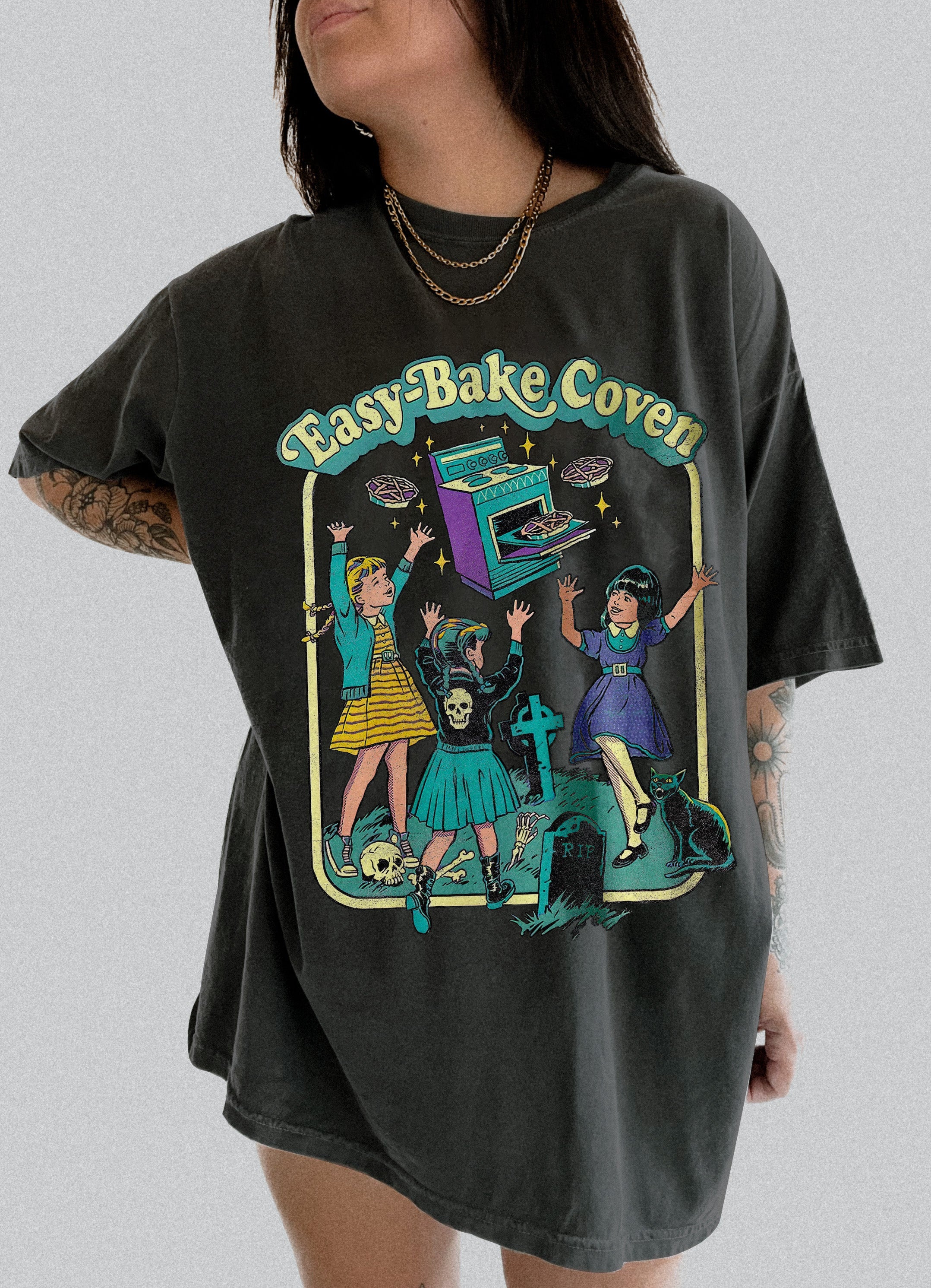 New Easy Bake Coven 90s Horror Movie Fan Oversized Vintage Tee For Women