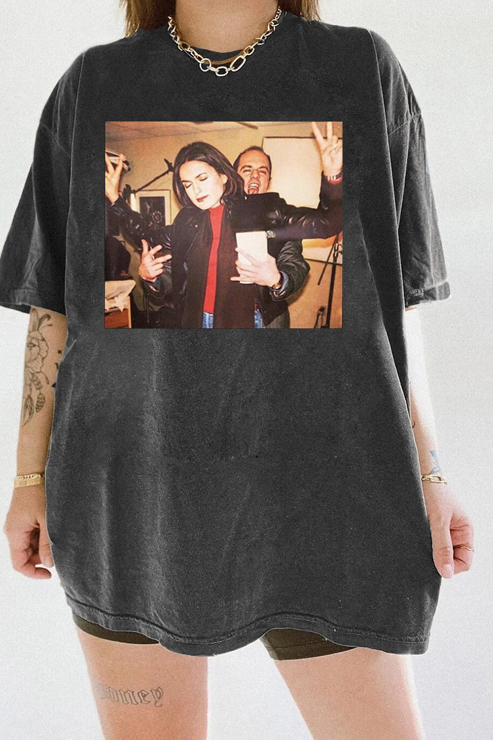 New Elliot Stabler And Olivia Benson Law and Order Graphic Tee For Women