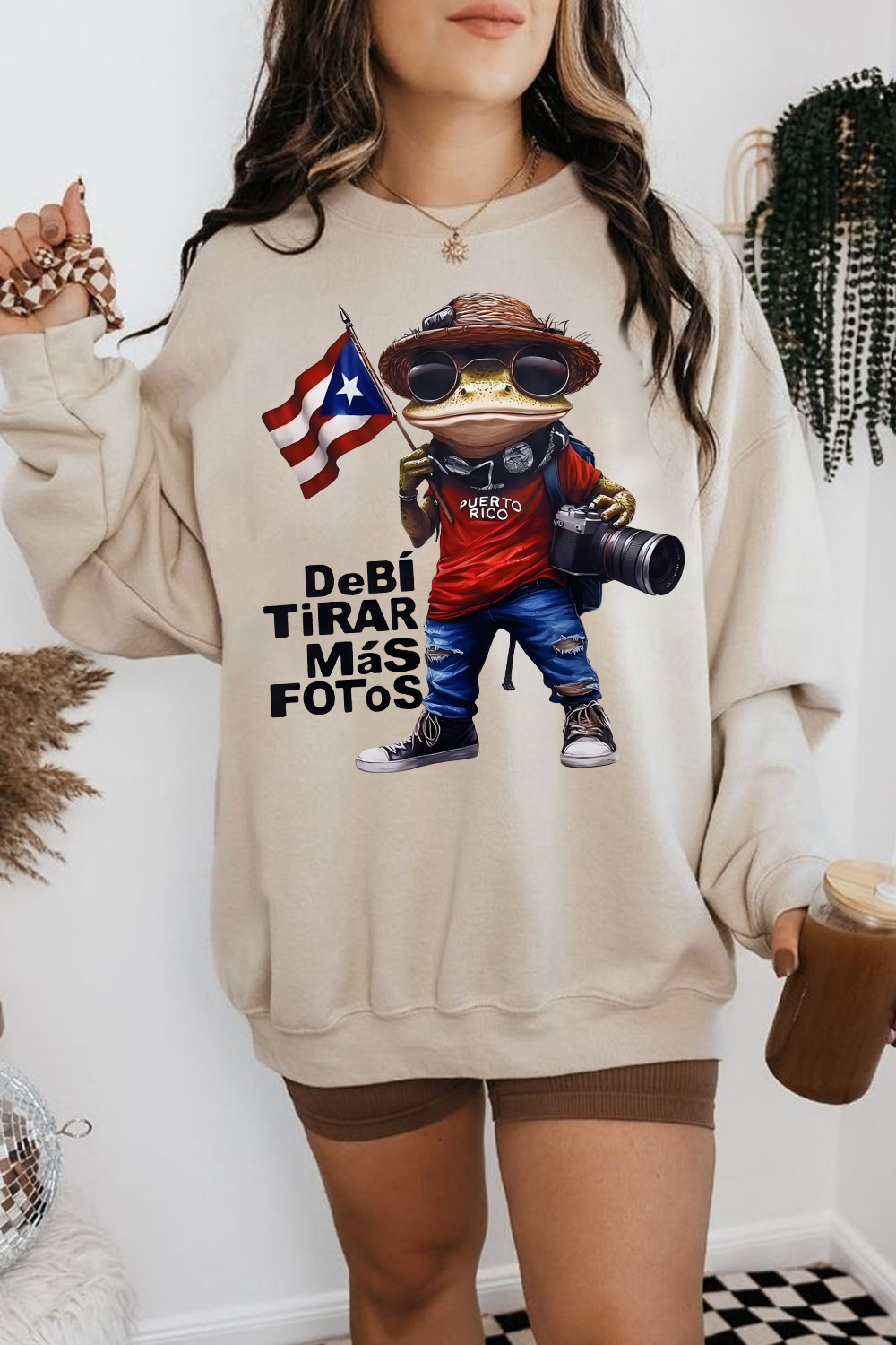 Debi Tirar Mas Fotos Bad Bunny Frog Sweatshirt For Women
