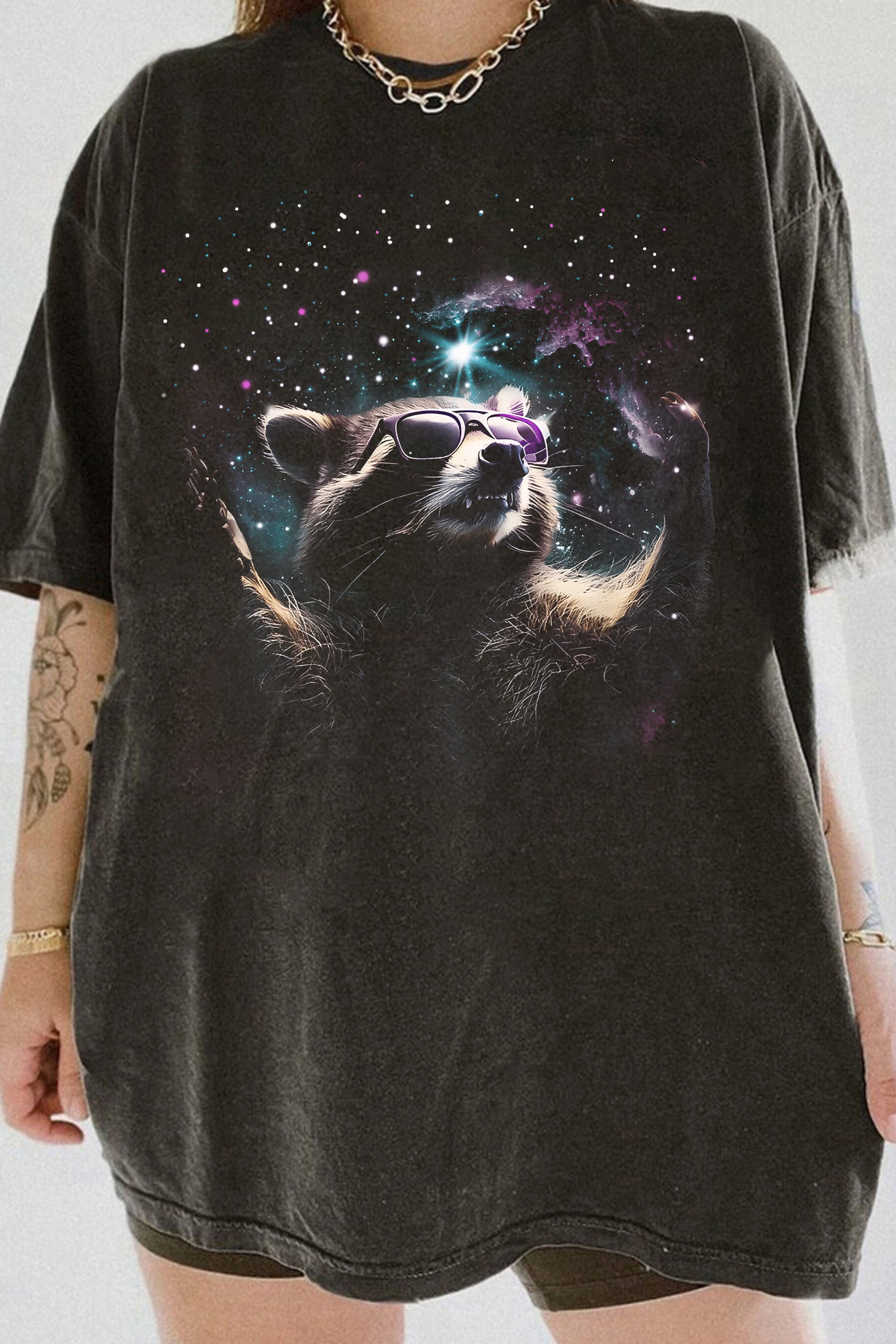 New Alpha Raccoon In Space Vintage 90s Style Tee For Women