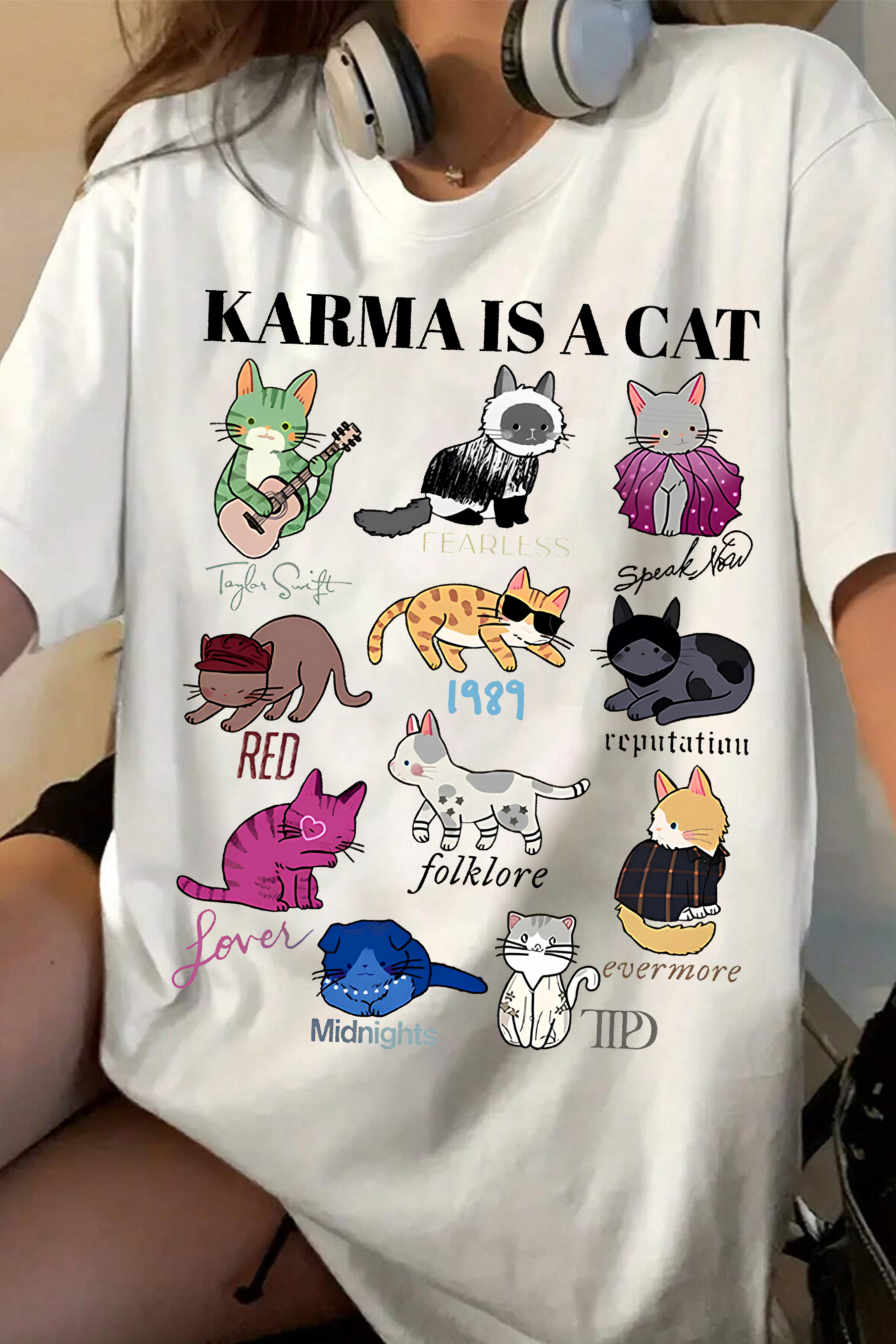 T-Shirt Me And Merch, Shirt Me And My Friend Cat Lover For Women