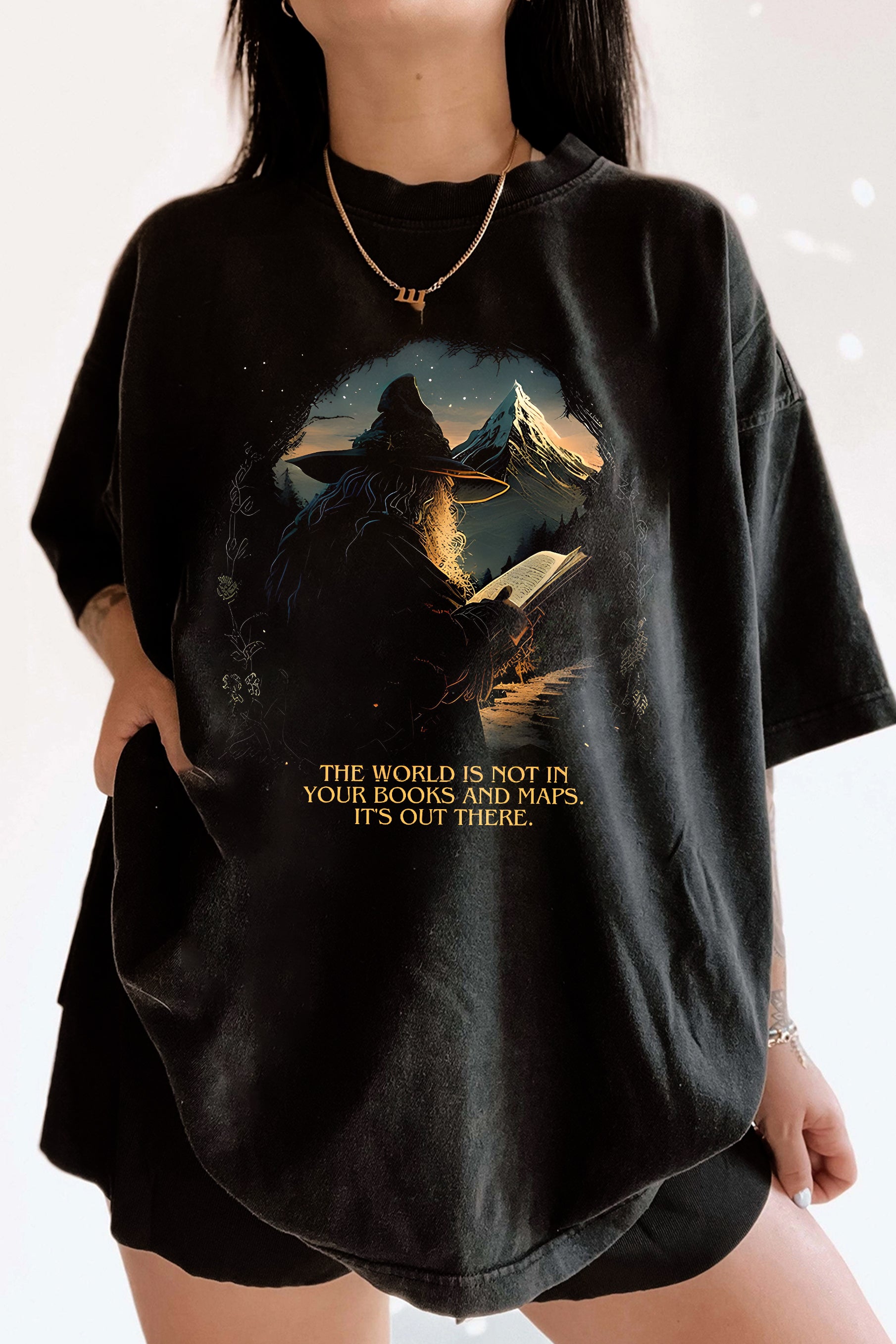 T-Shirt Lord Of Merch, Shirt Lord Of The Rings Gandalf Reading For Women