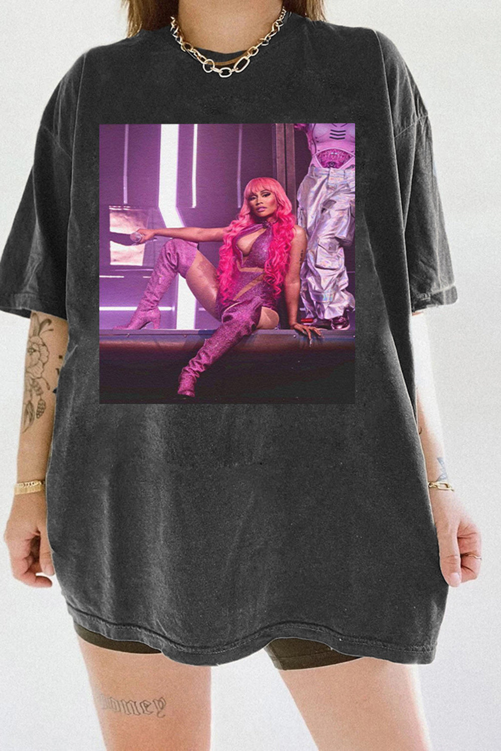 New T-Shirt Nicki Minaj Merch, Shirt Nicki Minaj Pink Friday 2 World Tour For Women
