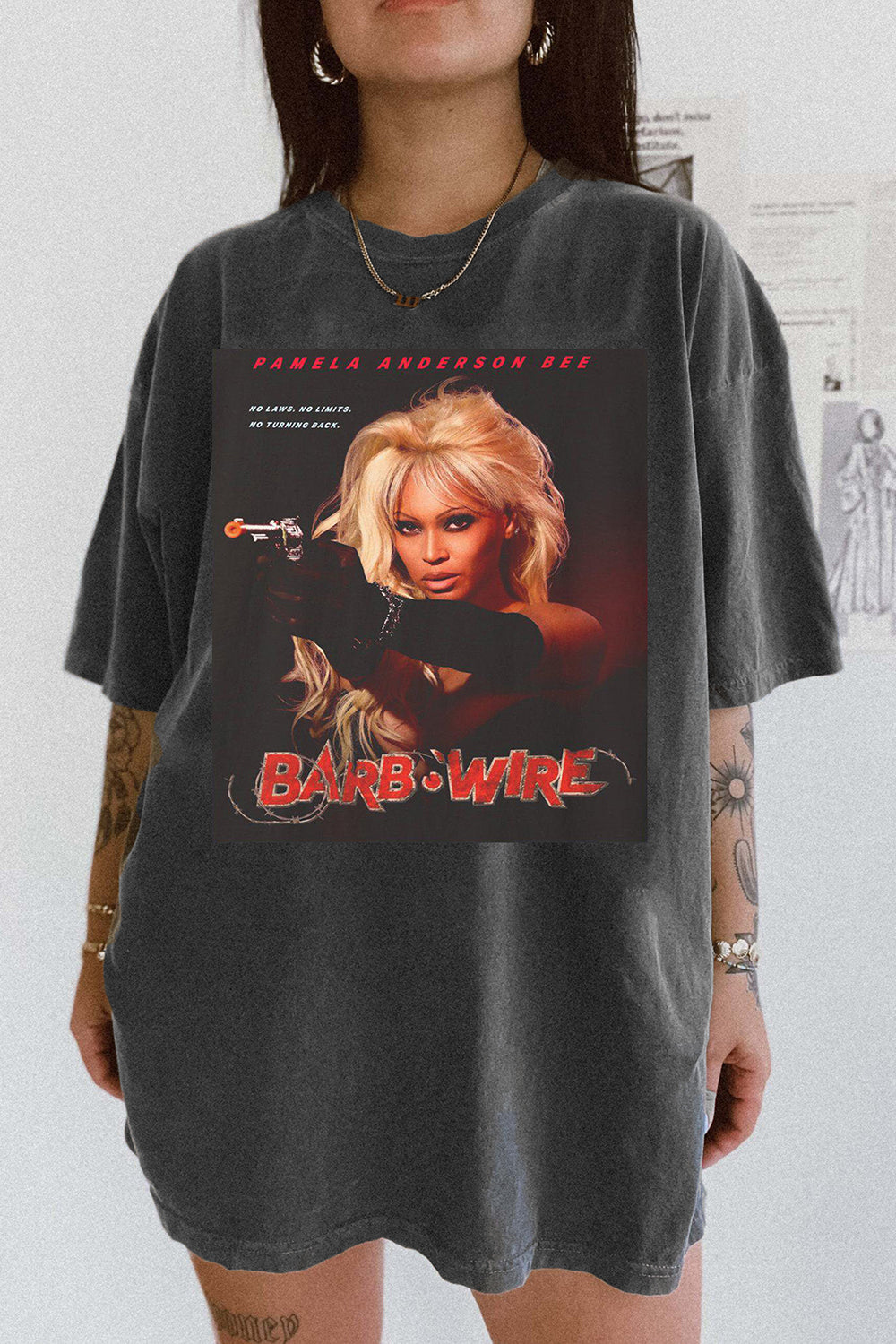 New T-Shirt Beyonce Pamela Merch, Shirt Beyonce Pamela Anderson Barb Wire Graphic For Women