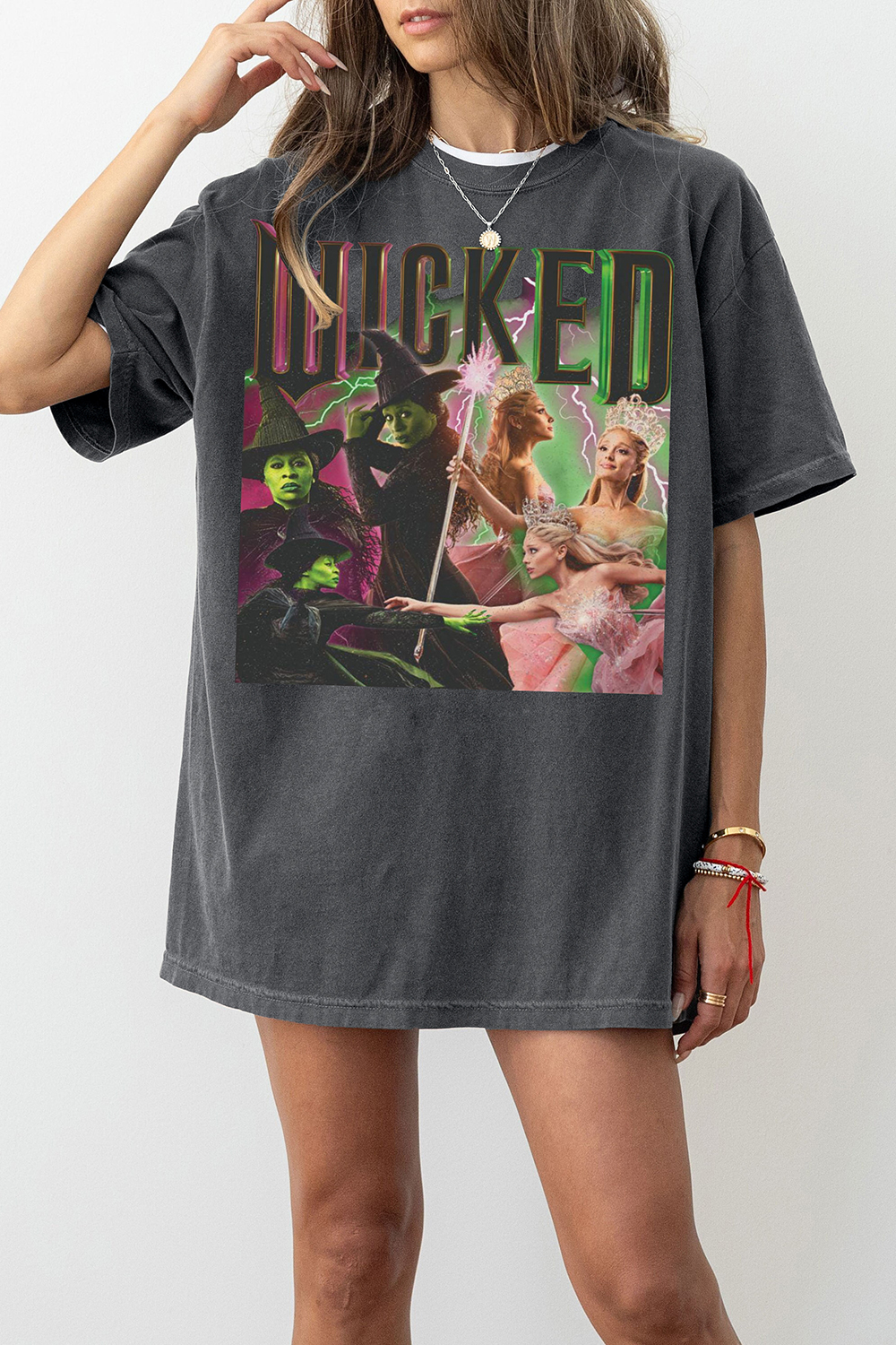 T-Shirt Wicked Movie Merch, Shirt Wicked Movie Merch Elphaba & Glinda Graphic For Women