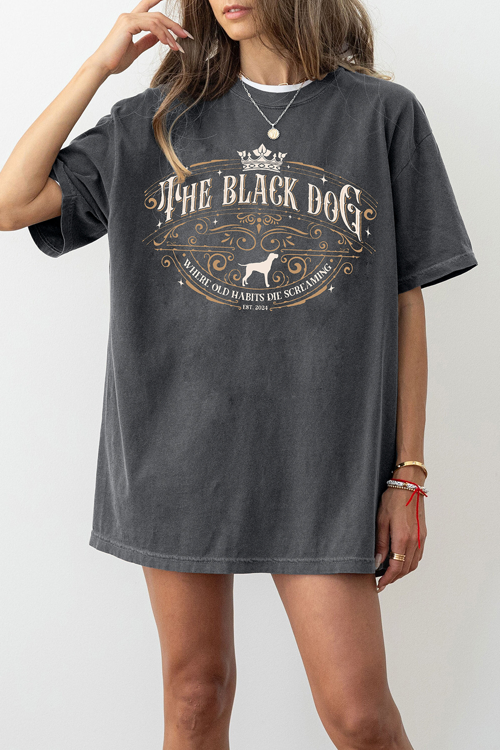 New T-Shirt The Black Merch, Shirt The Black Dog Old Habits Die Screaming For Women