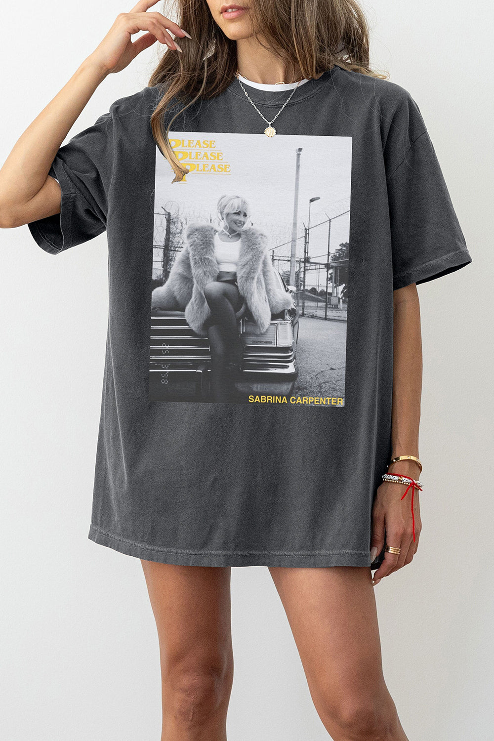 New T-Shirt Sabrina Carpenter Merch, Shirt Sabrina Carpenter Please Please Please Graphic For Women