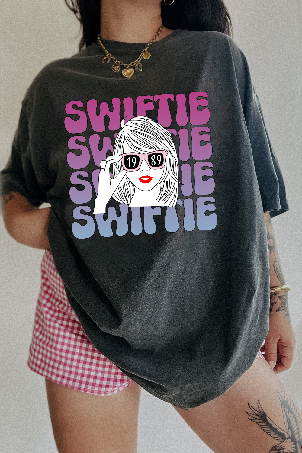 New T-Shirt Retro Swifti Merch, Shirt Retro Swifti 1989 For Women
