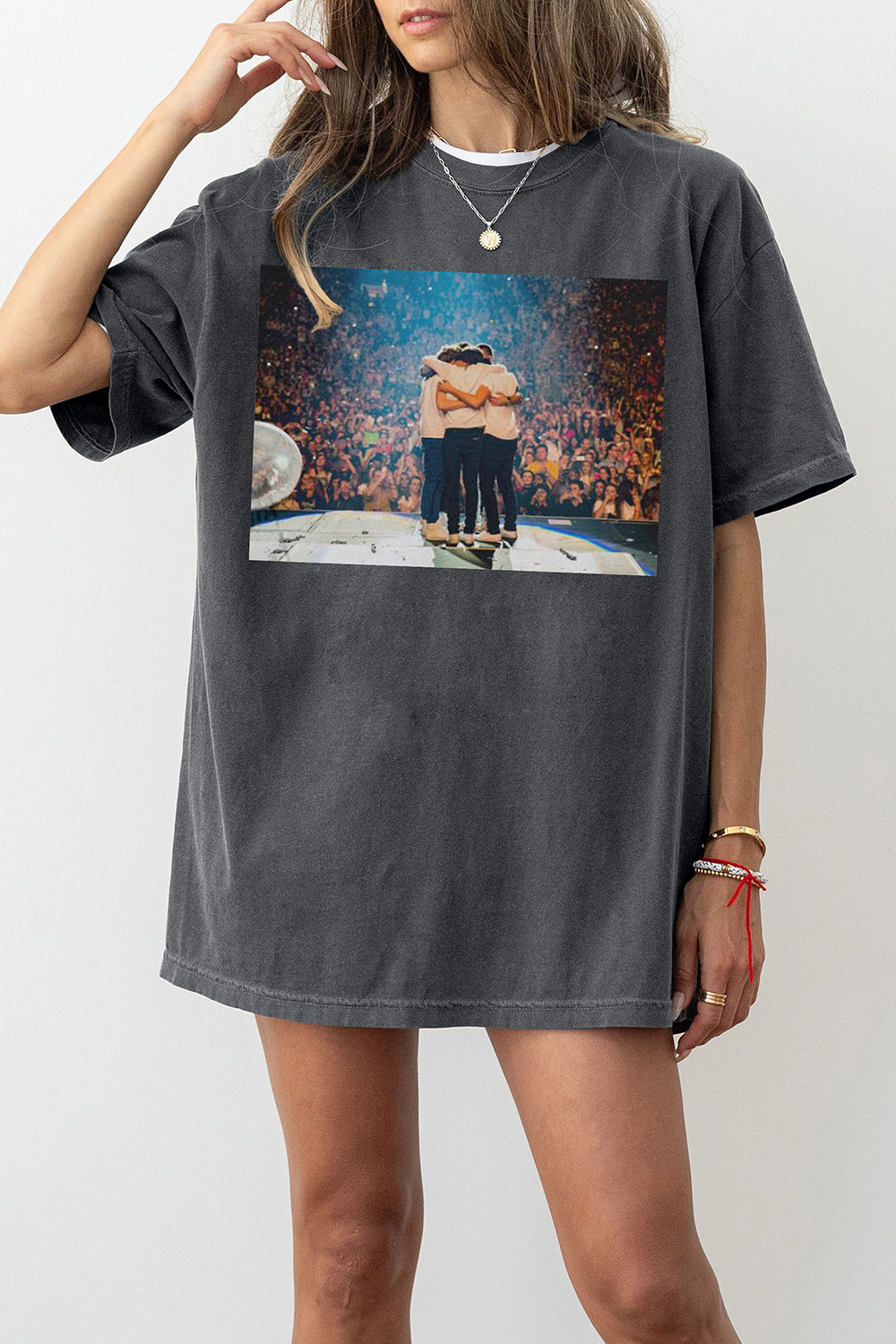New T-Shirt One Direction Merch, Shirt One Direction Last Hug 1D Vintage For Women