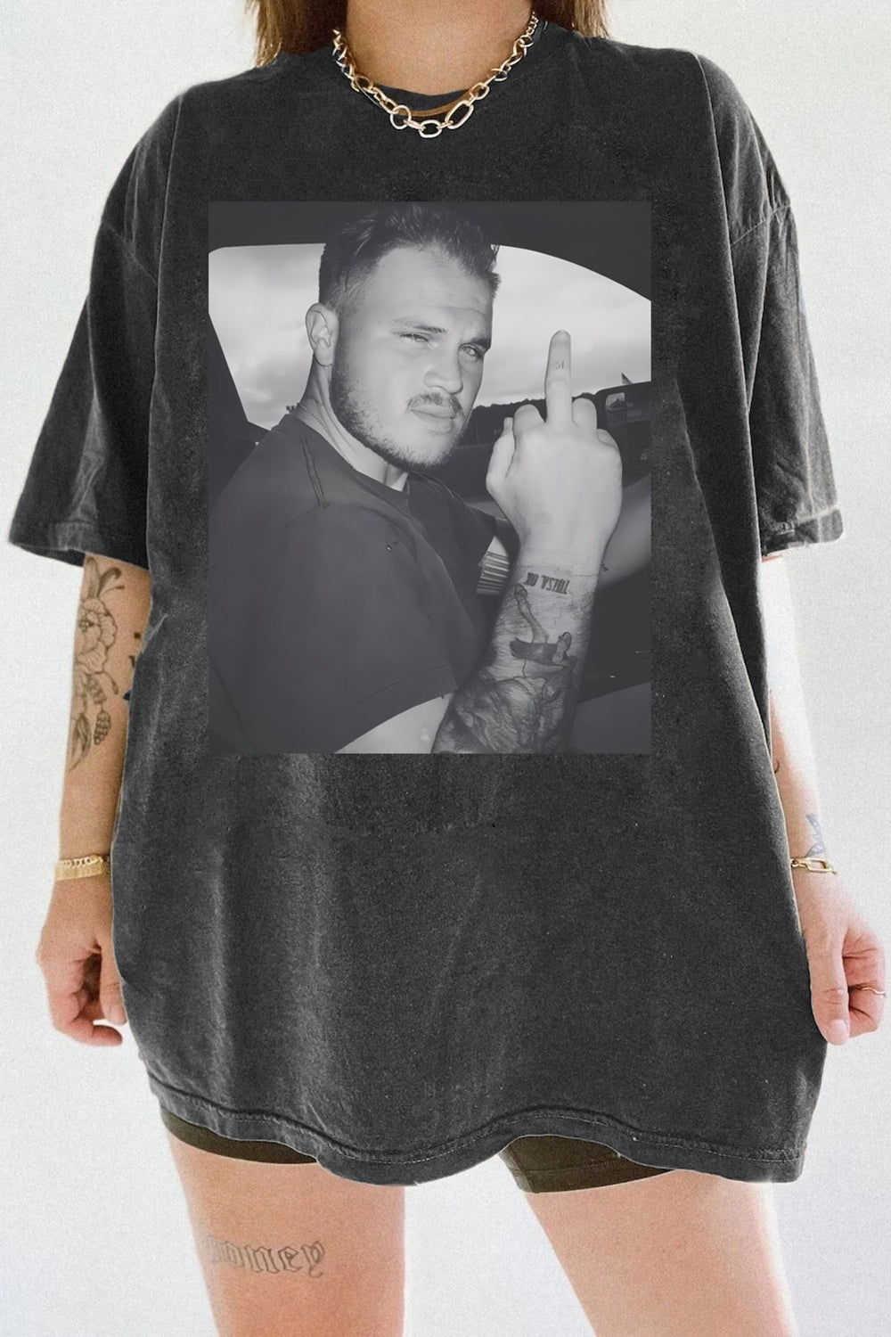 New T-Shirt Middle Finger Merch, Shirt Middle Finger From Zach For Women