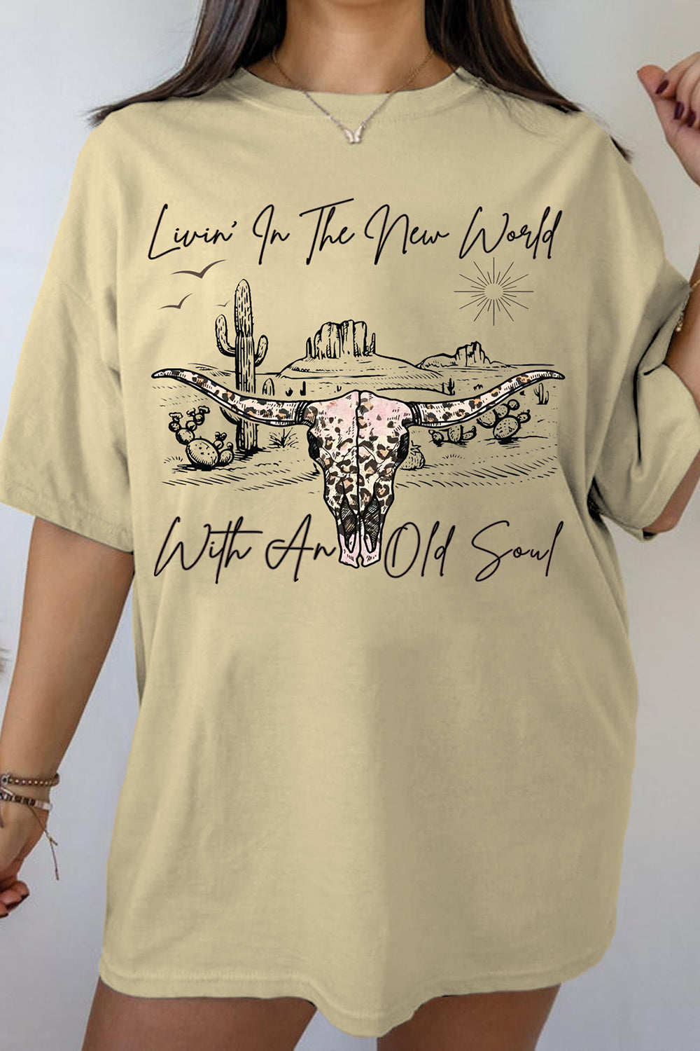 New T-Shirt Livin’ In Merch, Shirt Livin’ In The New World With An Old Soul Bullskull For Women