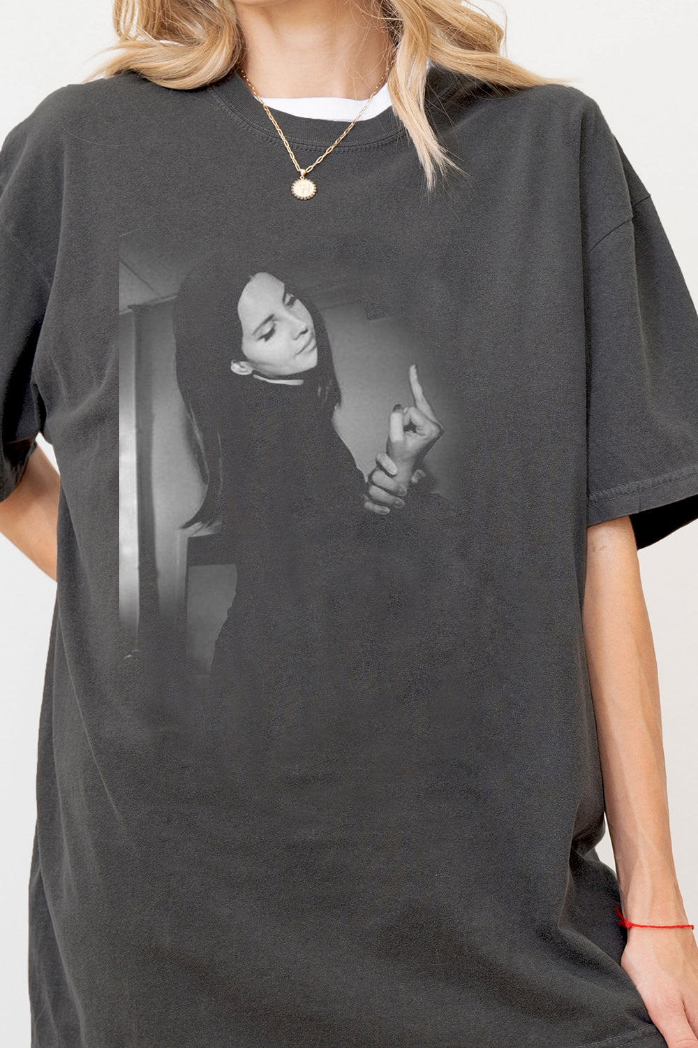 T-Shirt Lana Del Merch, Shirt Lana Del Lay Middle Finger For Women