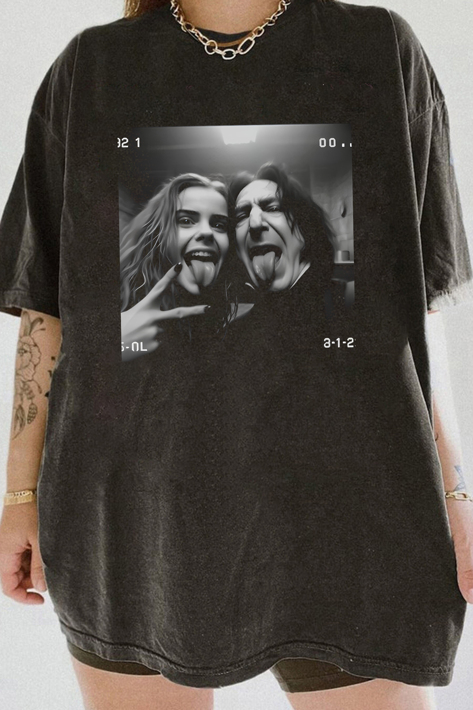 New T-Shirt Hermione And Merch, Shirt Hermione And Snape Tongues Sticking Out Peace Sign For Women