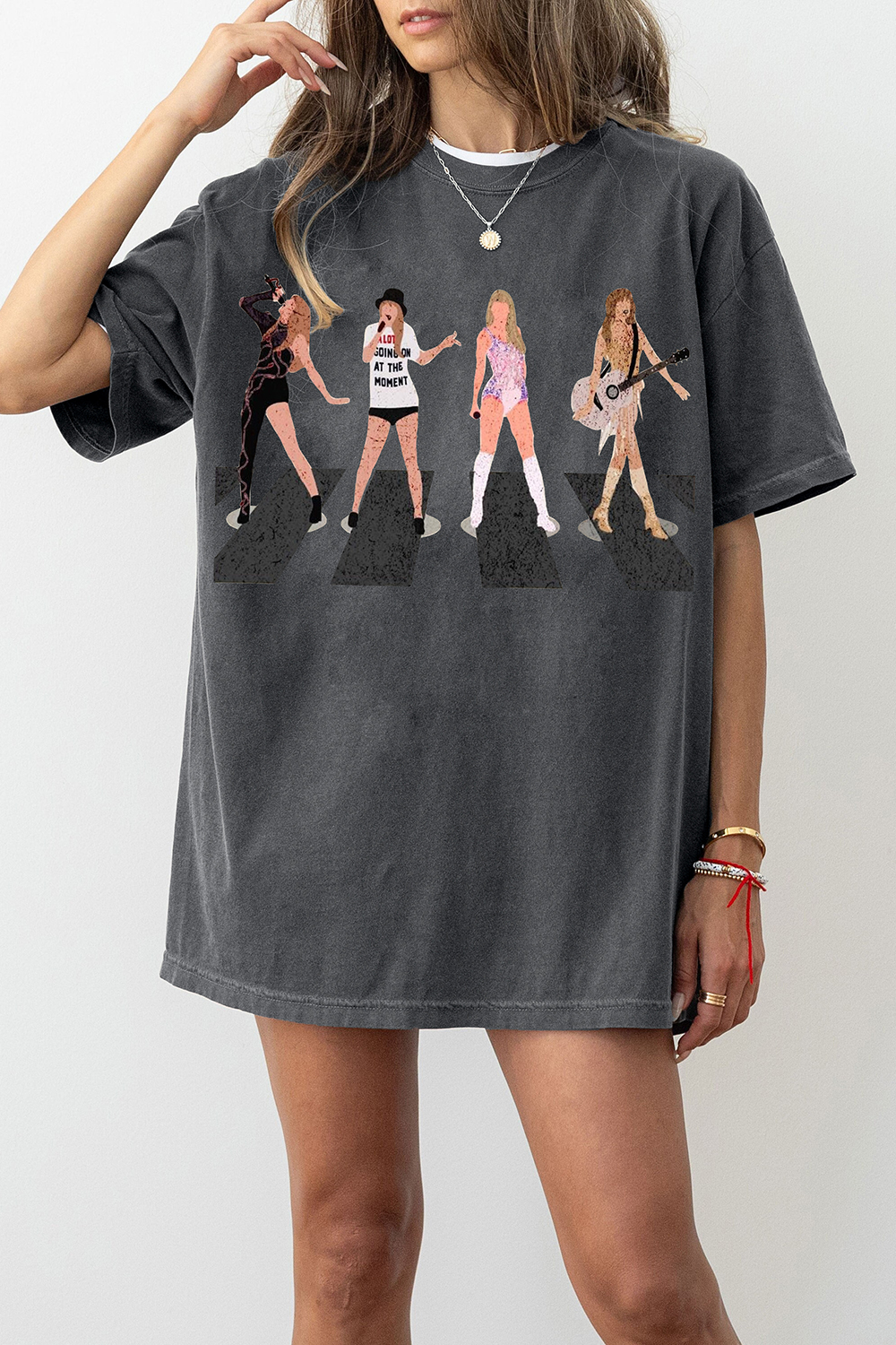 New T-Shirt Distressed Taylor Merch, Shirt Distressed Taylor Graphic For Women