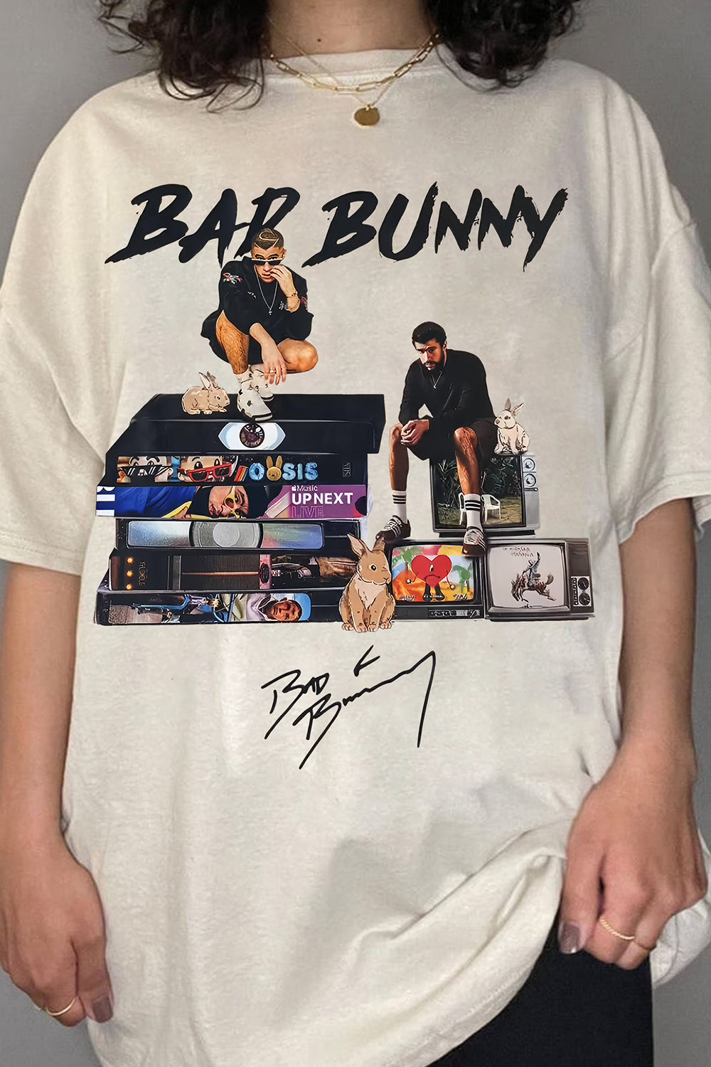 New T-Shirt Bad Bunny Merch, Shirt Bad Bunny Debi Tirar Mas Fotos Graphic For Women