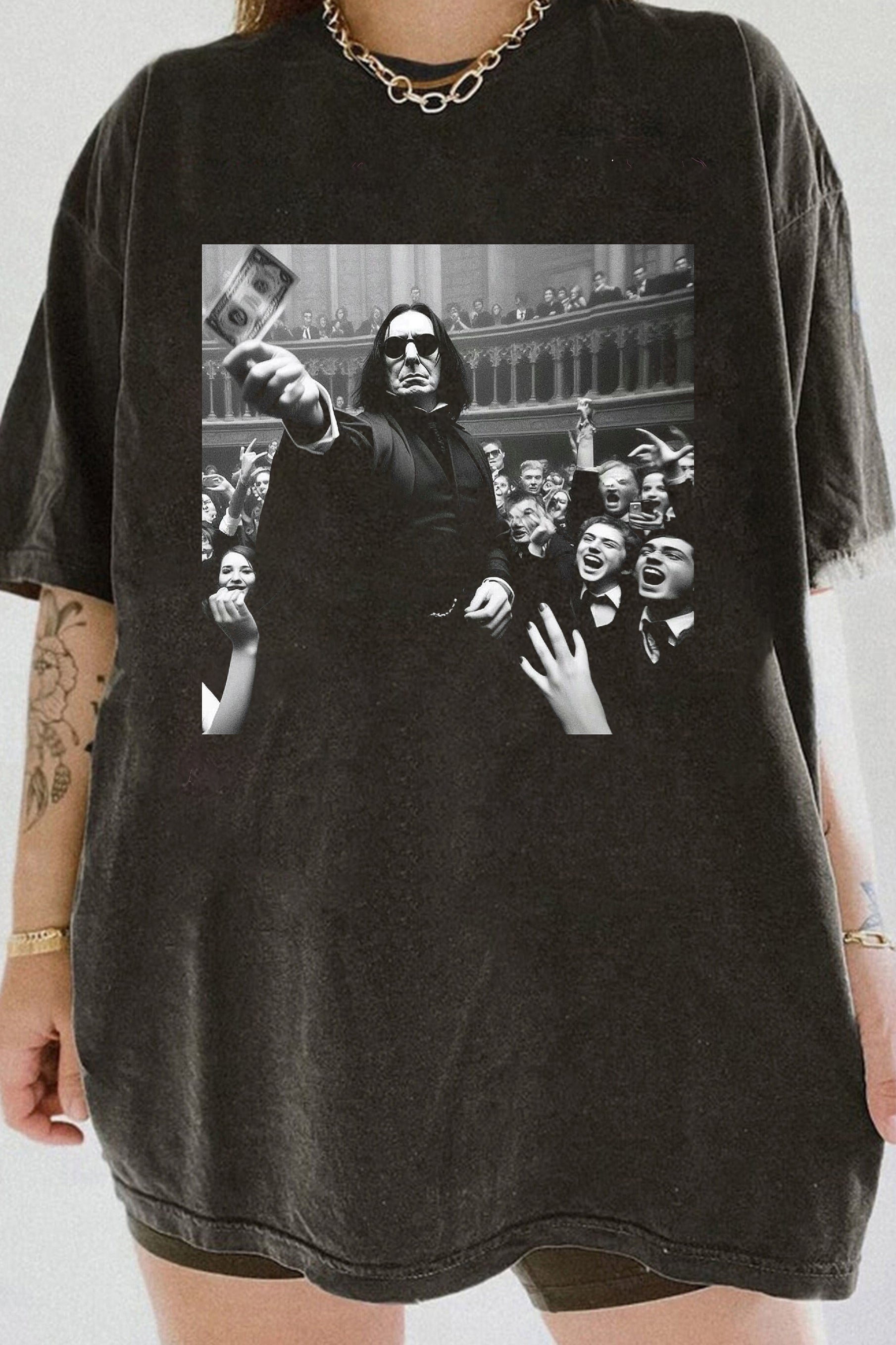 New T-Shirt 90S Vintage Merch, Shirt 90S Vintage Rich Severus Snape Funny For Women