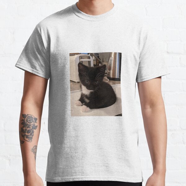 Tuxedo Cat - Eddie Peek A Boo #1 Classic T-Shirt