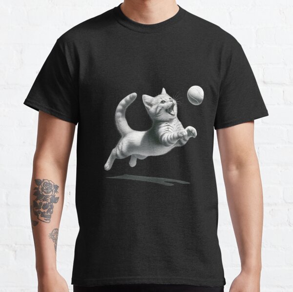 Cat catching ball Classic T-Shirt