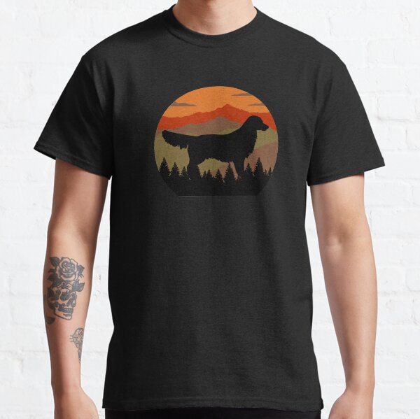 Vintage Golden Retriever Sky Mountains Country Dog Gift  Classic T-Shirt