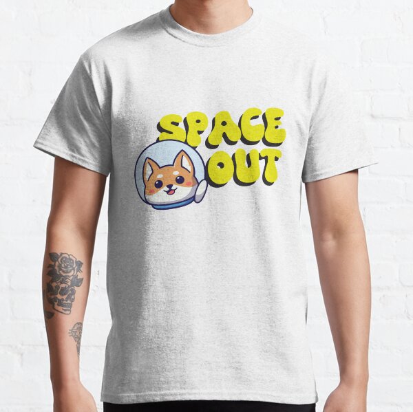 Space out astronaut dog Classic T-Shirt