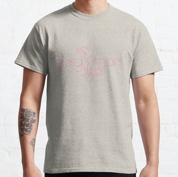 Pink dog mom Classic T-Shirt