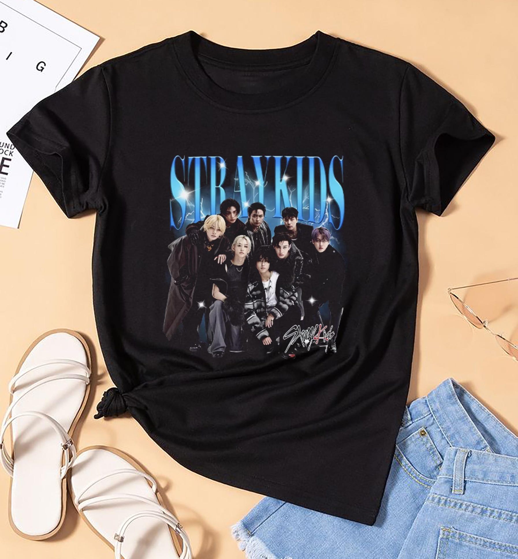 Stray Kids Kpop Fan Shirt, Bootleg Stray Kids Shirt, Stray Kids Tour 2025 Shirt, Stray Kids Merch, Skz Graphic Shirt, Skz Kpop Fan Merch