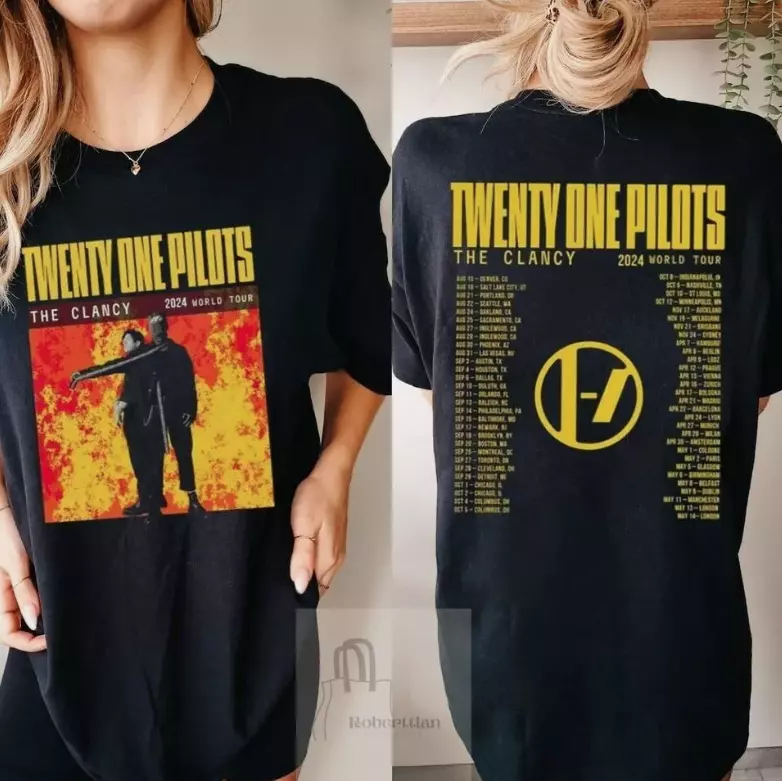 Band 2024-2025 The Clancy World Tour Shirt