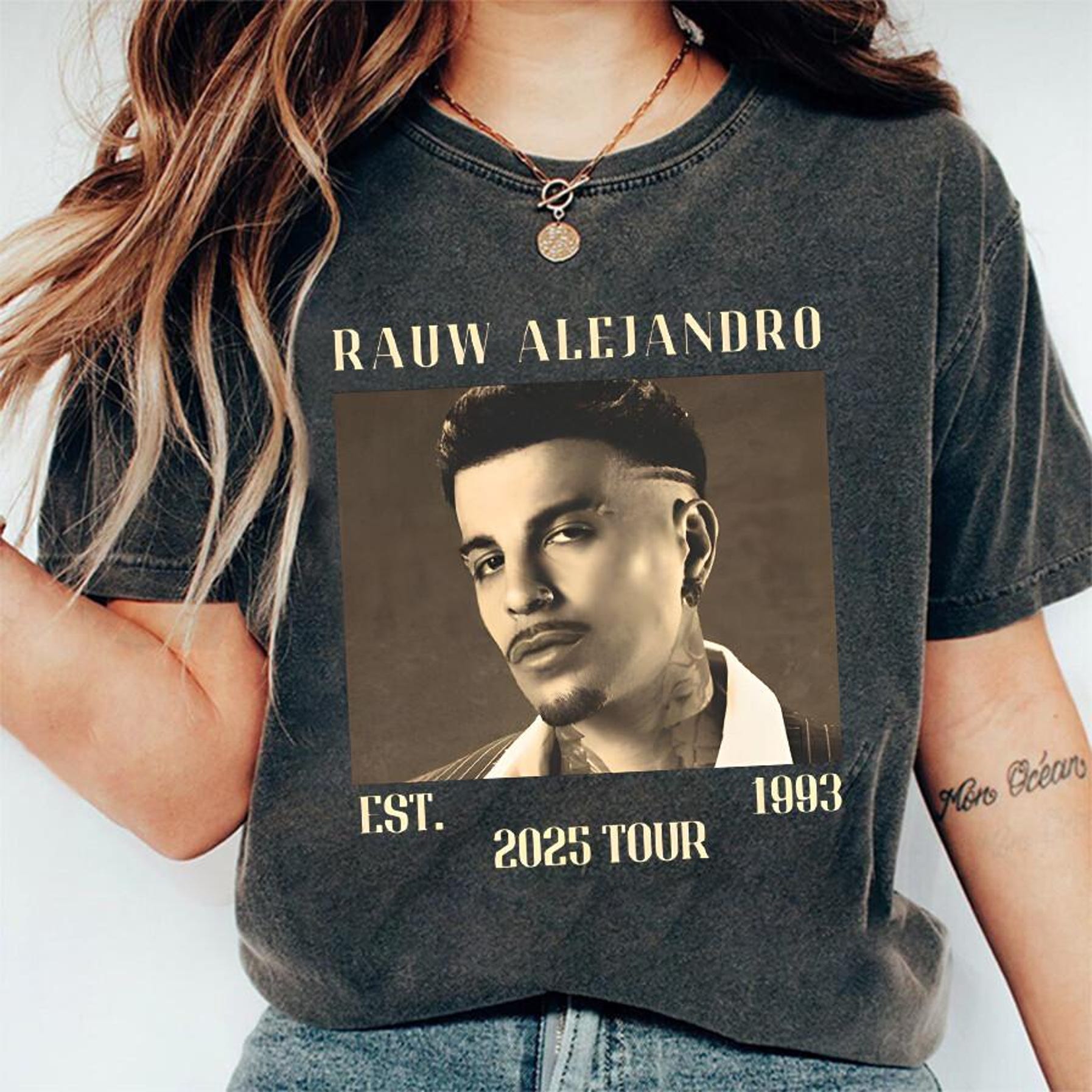 Rauw Alejandro 90S Vintage Shirt, Rauw Alejandro 2025 Bootleg Shirt
