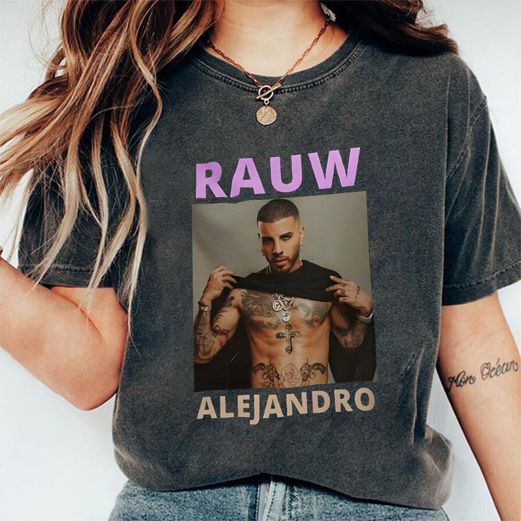 Rauw Alejandro Shirt, Rauw Alejandro Bootleg Shirt, Rauw Alejandro Tee, Saturno 2025 Shirt