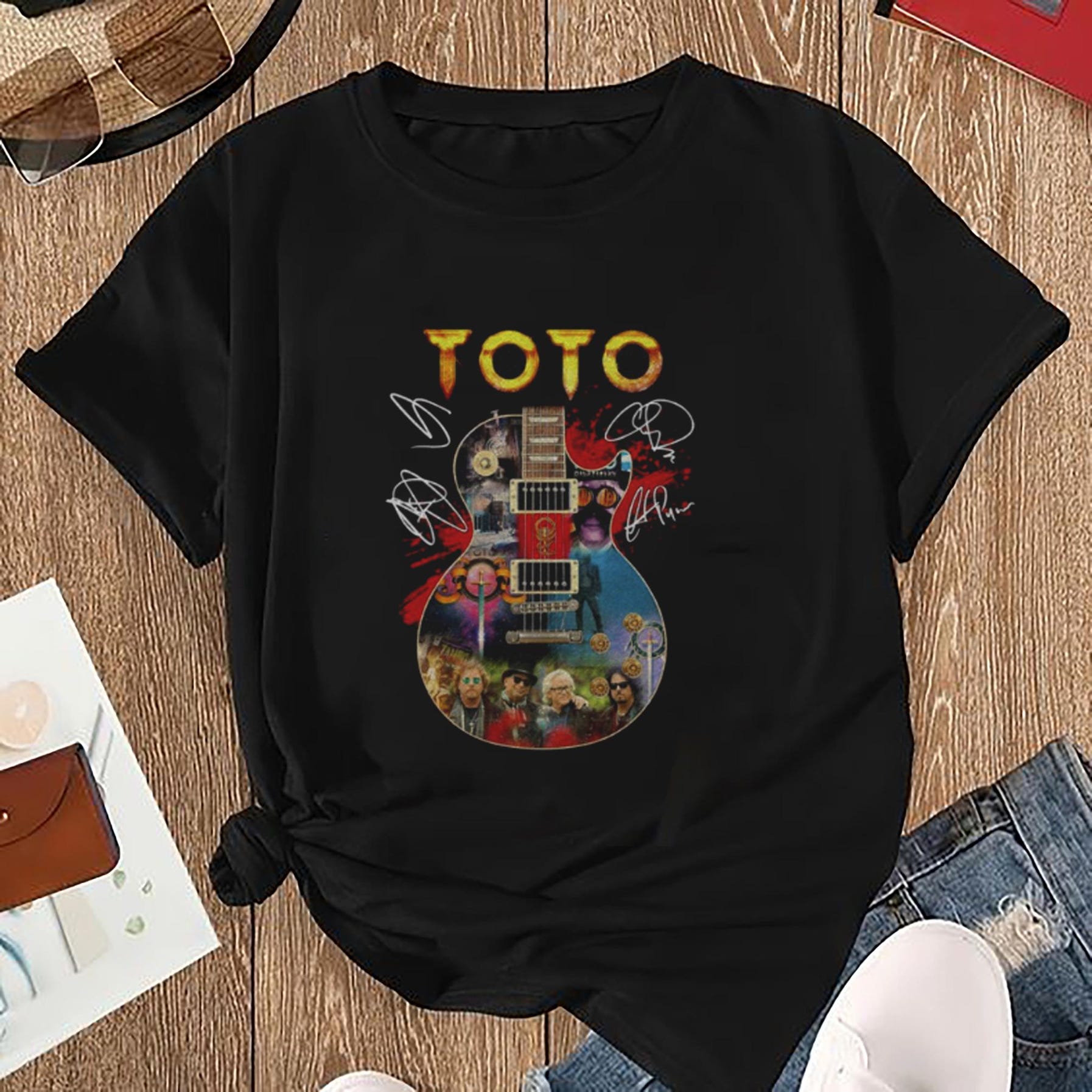 Toto Band Signatures Shirt, Toto Band World Tour 2025, Toto Fan Gift, Toto Band Merch, Rock Band Toto Shirt, Toto Band 90S Vintage Shirt