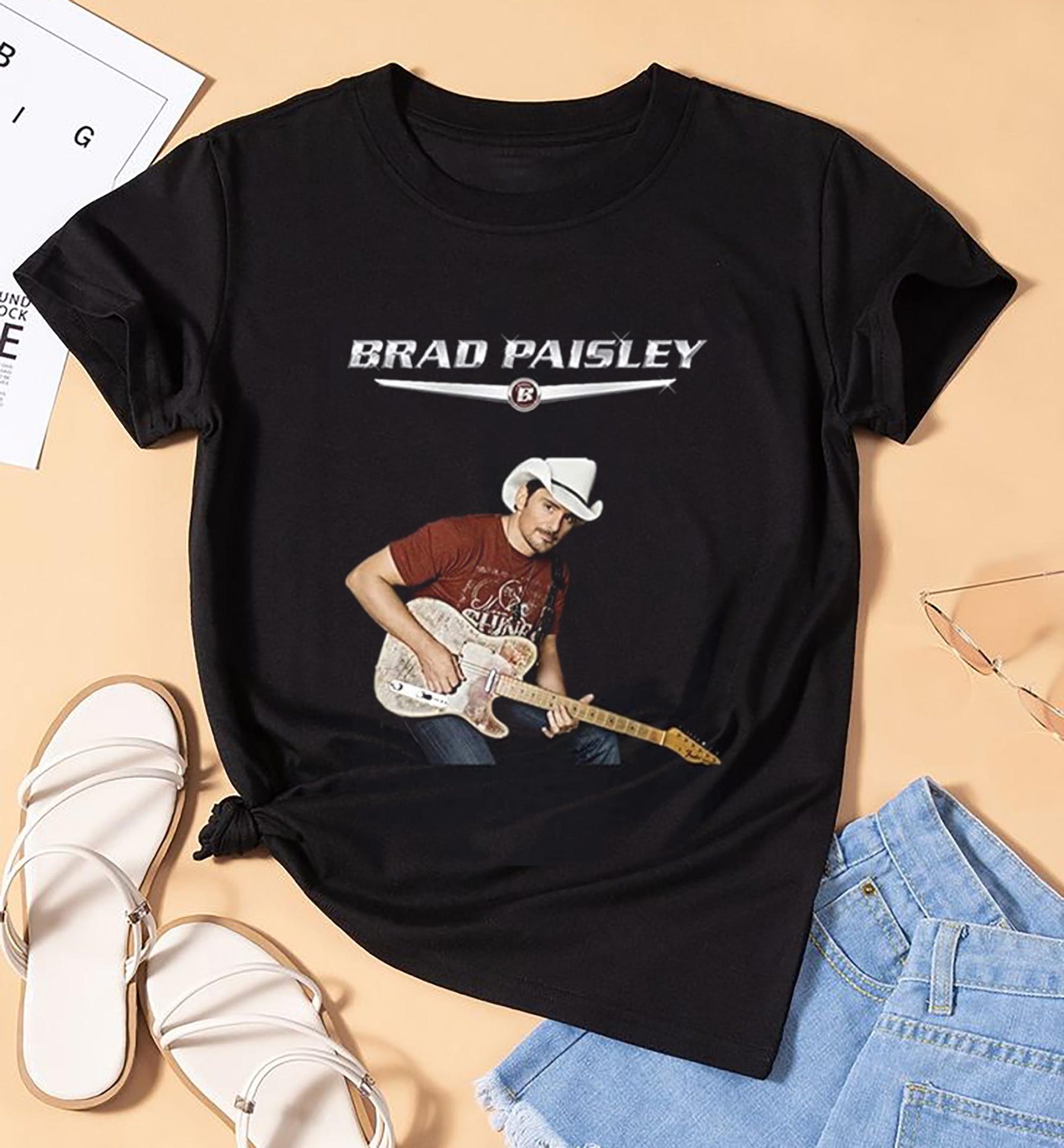 Brad Paisley Tee, Brad Paisley Graphic Shirt, Brad Paisley Shirt, Brad Paisley Concert, Brad Paisley Fan Shirt, Brad Paisley Tour Merch